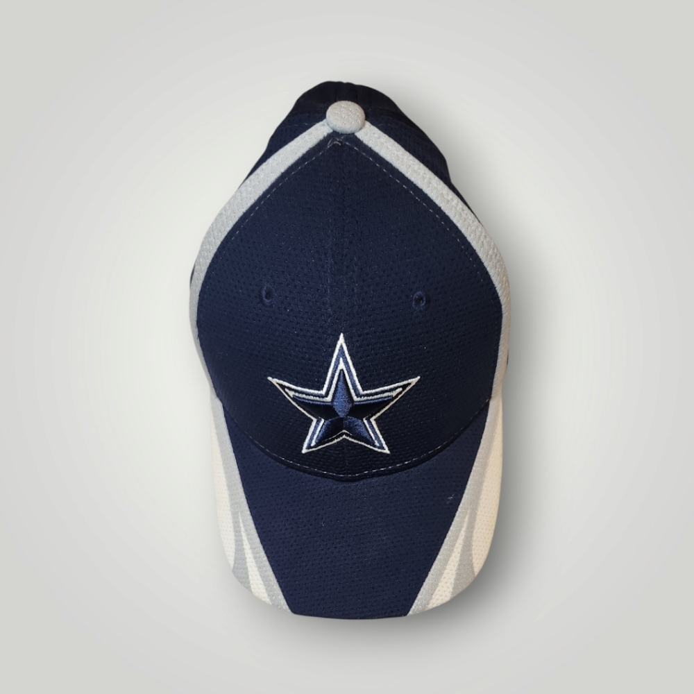 Dallas Cowboys NFL New Era Star Bill Stretch Fit Hat size Sm/Md
